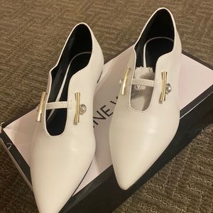 Nine West Aboveall Point-Toe Leather Flats